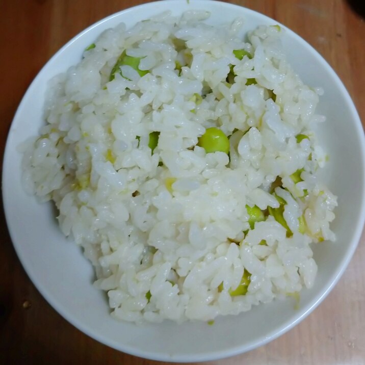 冷凍枝豆の豆ごはん